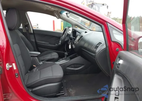 2016 Kia Forte Lx z USA, uszkodzony, nr VIN KNAFX4A61G5479622